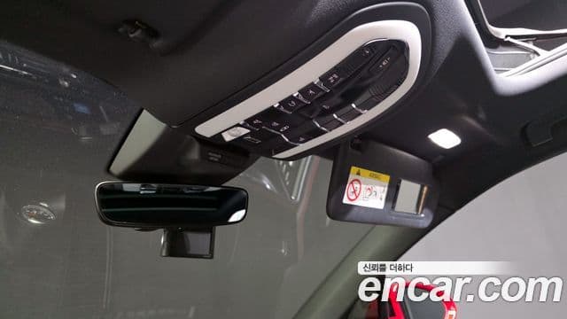 Porsche Macan 95B, 2020 17