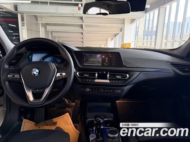 BMW 1시리즈 (F40) 120i Sport, 2024 9