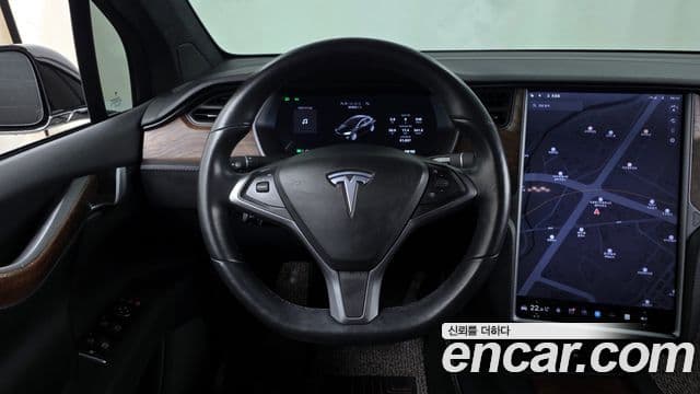 Tesla модель X, 2019 13