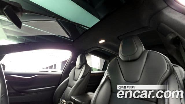 Tesla модель X, 2019 19