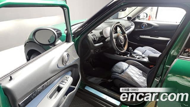 Mini Cooper S 클럽맨 2세대, 2023 10