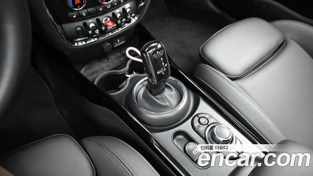 Mini Cooper 클럽맨 2세대, 2023 9