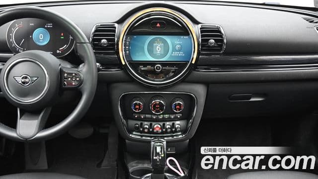 Mini Cooper 클럽맨 2세대, 2023 14