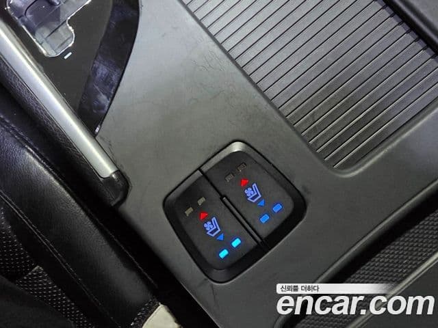 Hyundai YF Sonata топовая версия, 2011 17