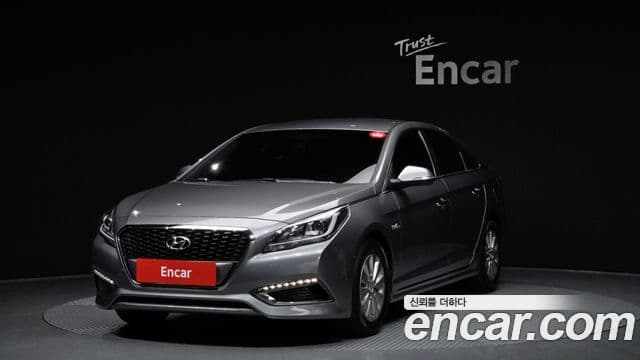 Hyundai LF Sonata гибрид Smart, 2017 1