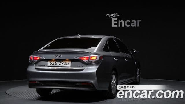 Hyundai LF Sonata гибрид Smart, 2017 2