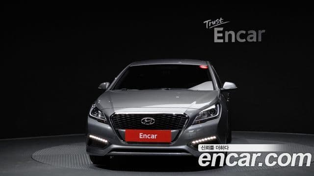 Hyundai LF Sonata гибрид Smart, 2017 3