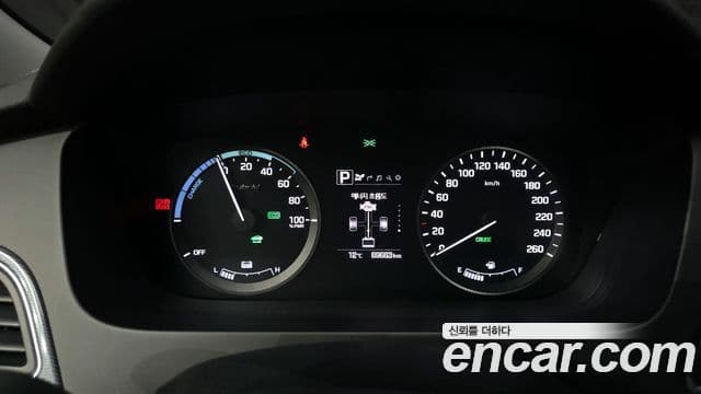 Hyundai LF Sonata гибрид Smart, 2017 8