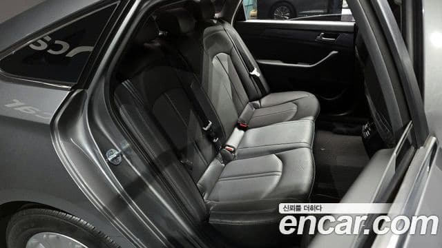 Hyundai LF Sonata гибрид Smart, 2017 12