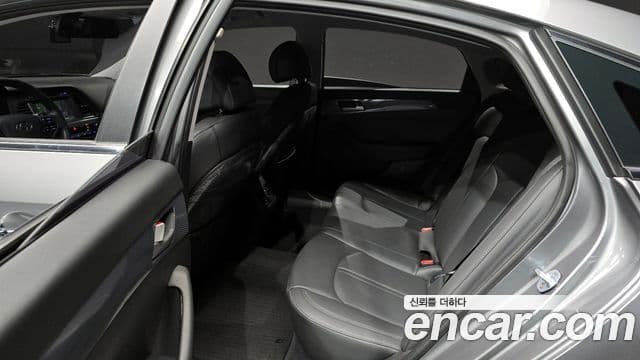 Hyundai LF Sonata гибрид Smart, 2017 13