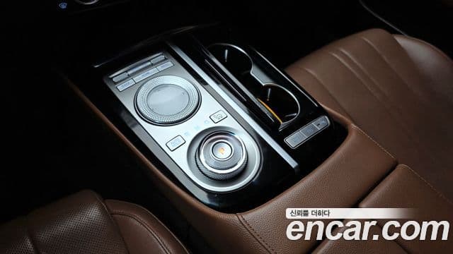 Genesis G80 (RG3) бензин 2.5 турбо 2WD, 2021 9