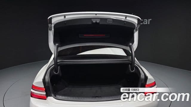 Genesis G80 (RG3) бензин 2.5 турбо 2WD, 2021 20