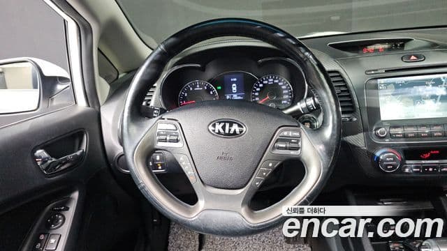 Kia K3 Prestige, 2015 11