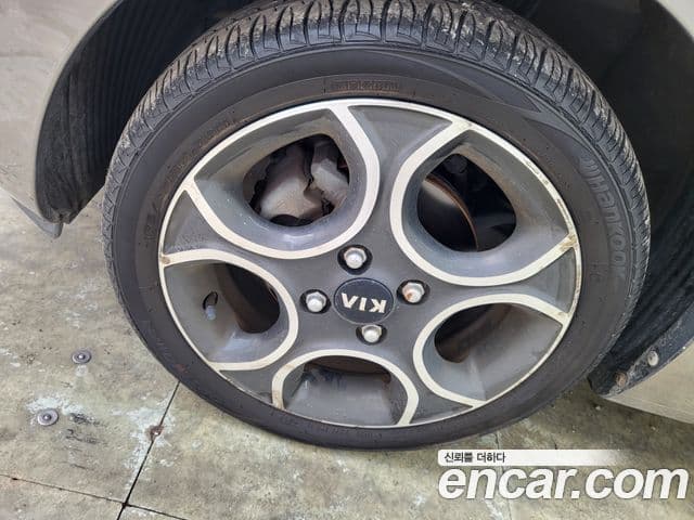 Kia All New Morning Luxury, 2012 9