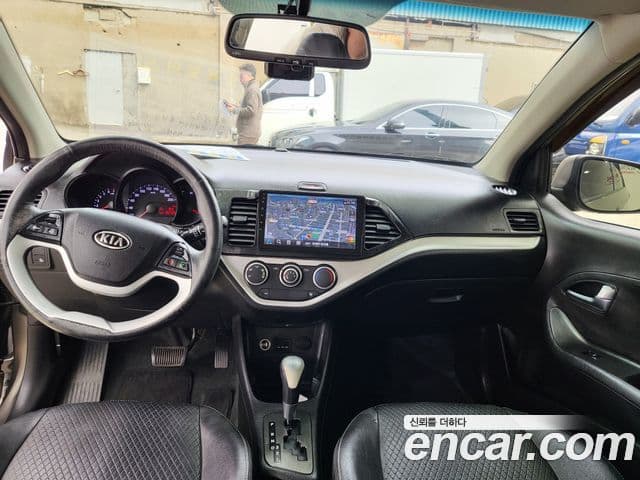 Kia All New Morning Luxury, 2012 11