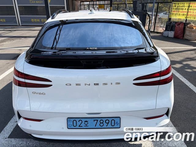 Genesis GV60 Standard, 2026 4