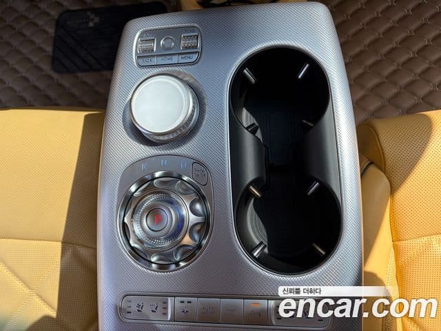 Genesis GV60 Standard, 2026 13