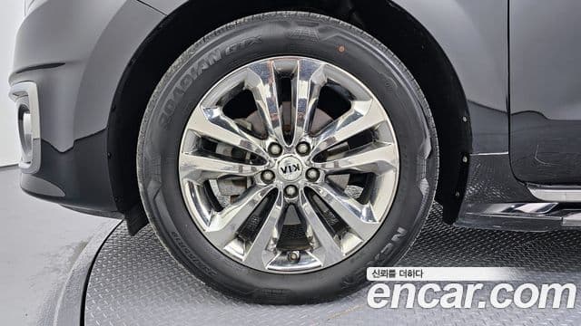 Kia All New Carnival Noblesse, 2017 все фото