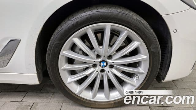 BMW 5시리즈 (G30) Luxury, 2023 все фото