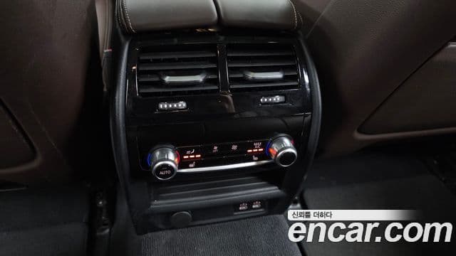 BMW 5시리즈 (G30) Luxury, 2023 18