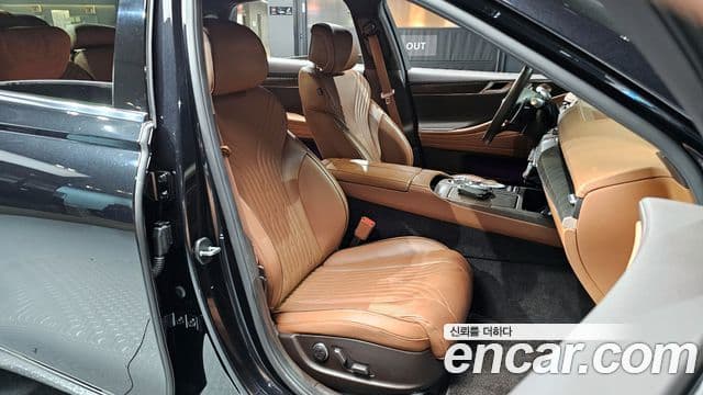 Genesis G80 (RG3) бензин 2.5 турбо 2WD, 2022 10