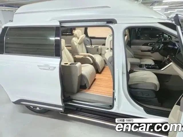 Kia Carnival 4세대 бензин 9인승 High Limousine(компания по спецнадстройкам), 2022 15