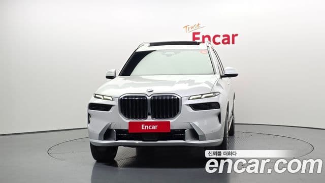 BMW X7 (G07) xDrive 40d Design Pure Excellence 6인승, 2023 3