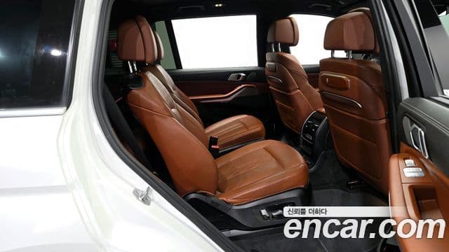 BMW X7 (G07) xDrive 40d Design Pure Excellence 6인승, 2023 12