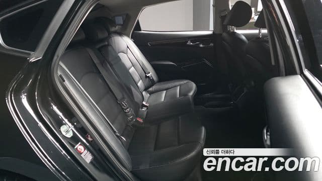 Kia All New K7 3.0 LPI Luxury (арендный автомобиль), 2019 12