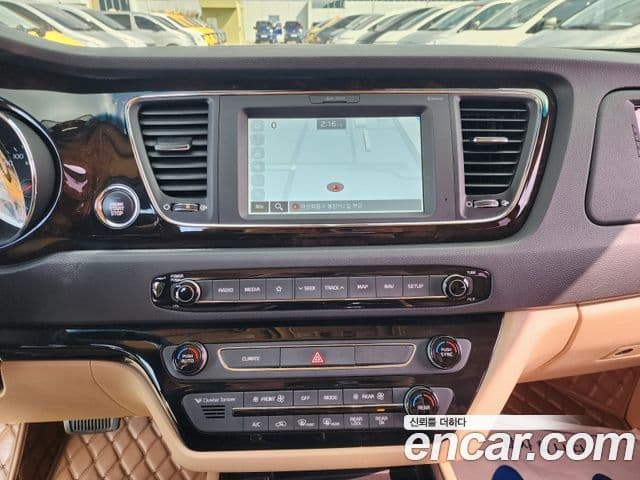 Kia The / новый New Carnival President, 2019 13