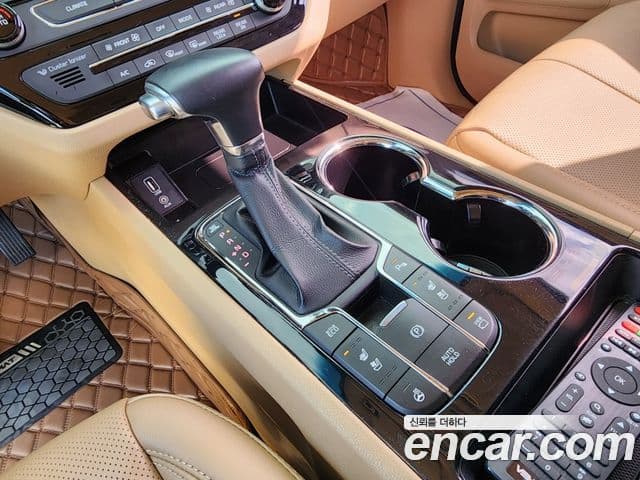 Kia The / новый New Carnival President, 2019 15