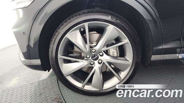 Genesis GV70, 2025 все фото