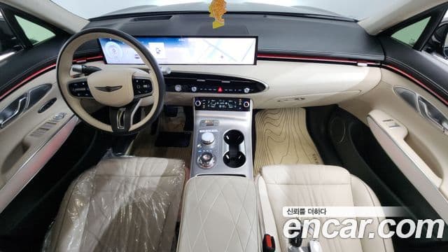 Genesis GV70, 2025 7