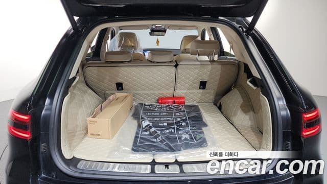 Genesis GV70, 2025 20