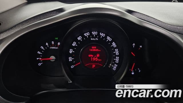 Kia Sportage R топовая версия, 2013 8