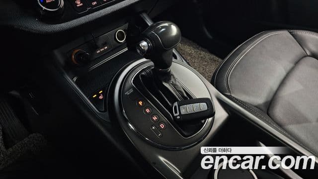 Kia Sportage R топовая версия, 2013 9