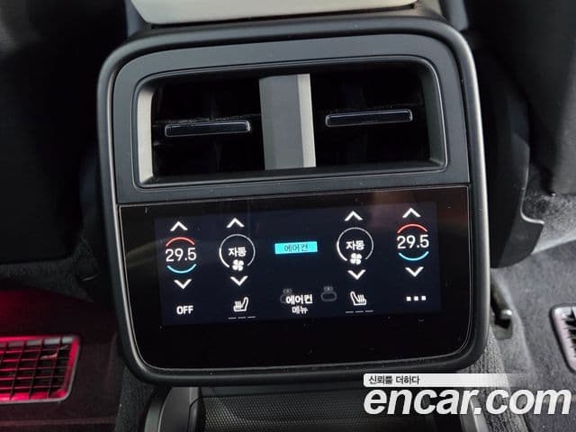 Porsche 타이칸 4S, 2024 16