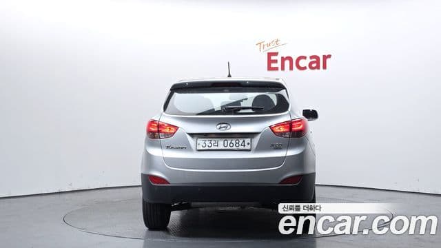 Hyundai Tucson ix Deluxe, 2013 4