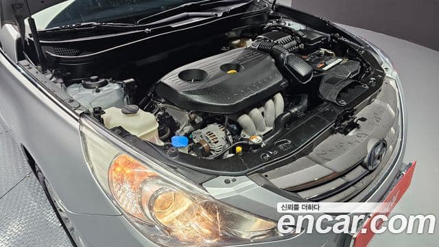 Hyundai YF Sonata LPI Luxury(для людей с инвалидностью), 2012 6