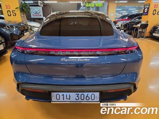 Porsche 타이칸 турбо, 2024 4