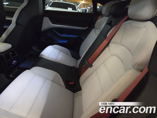 Porsche 타이칸 турбо, 2024 11