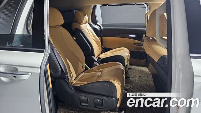 Kia Carnival 4세대 Signature, 2021 12