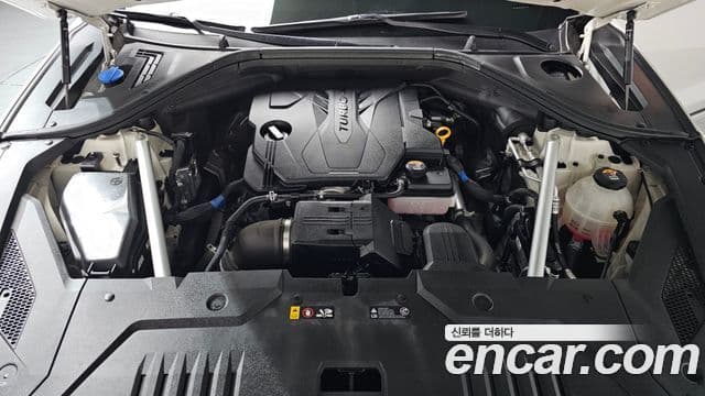 Genesis GV70, 2021 6