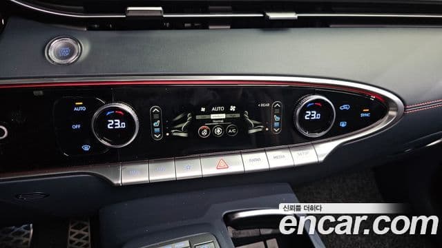 Genesis GV70, 2021 16