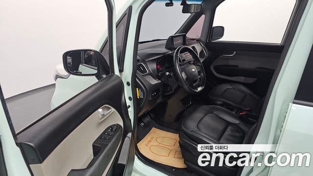 Kia Ray Luxury, 2014 10