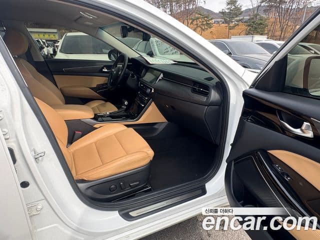 Kia K7 Premier Prestige, 2020 10