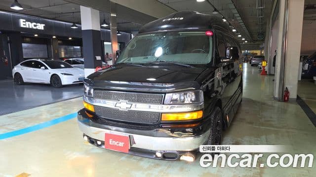 Chevrolet 익스프레스밴, 2010 3