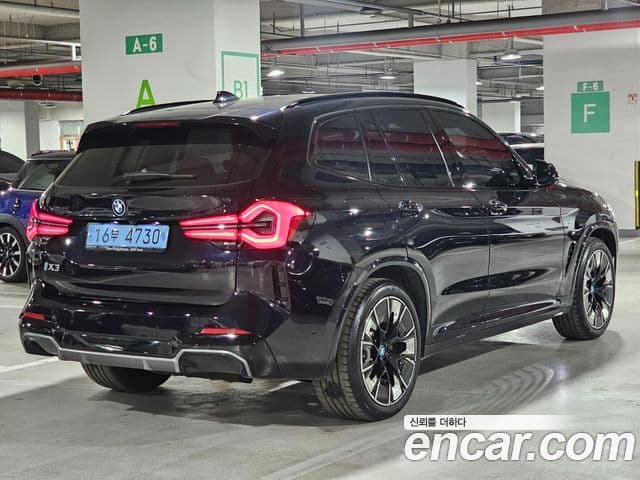 BMW iX3 M Sport, 2023 2