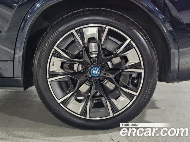 BMW iX3 M Sport, 2023 все фото