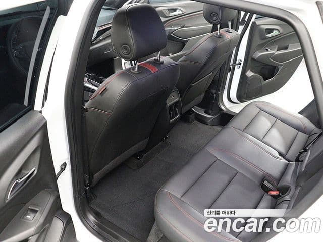 Chevrolet(GM대우) Trax кроссовер 1.2 RS, 2024 16